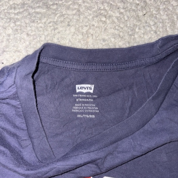 Levi's Navy California Eagle Tee - Picture 2 of 3